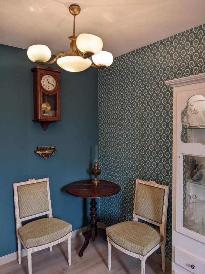 Suite Orient Express Dans L'Auberge Des Trains Mythiques Laniscat 外观 照片
